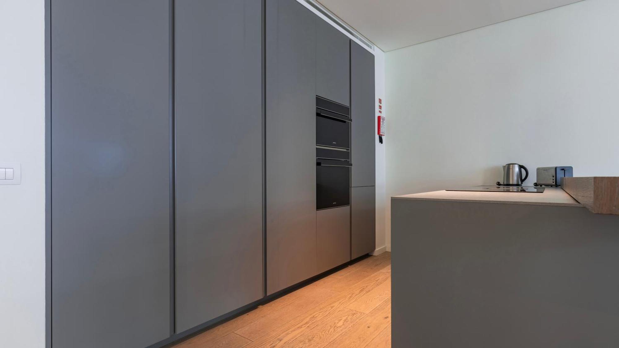 Apartment Modern 2bdr With Garage By Lovelystay Lisbon